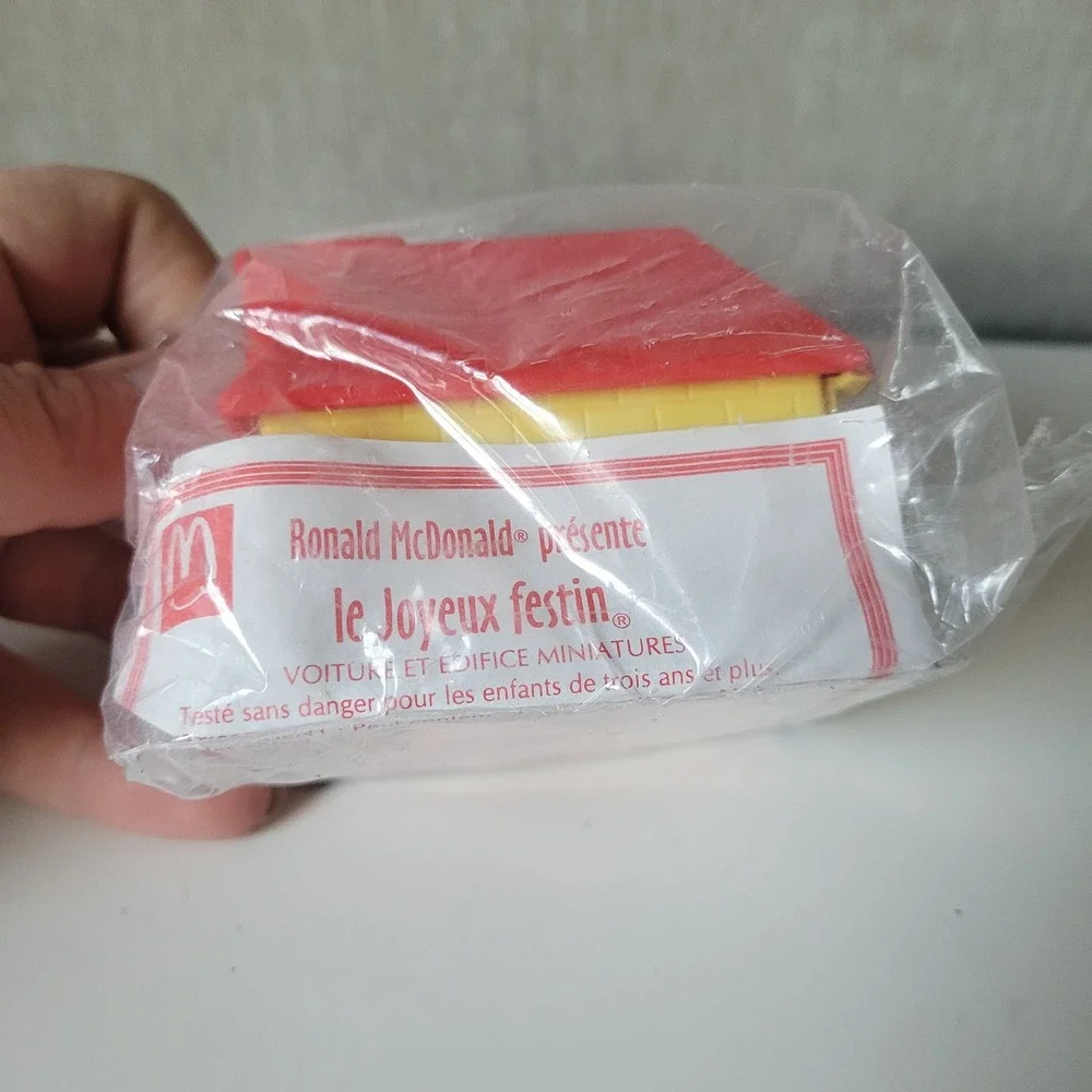 McDonalds Happy Meal Toy Kids OS Multi New 1993 Vintage Building Vehicle Lot 2pc